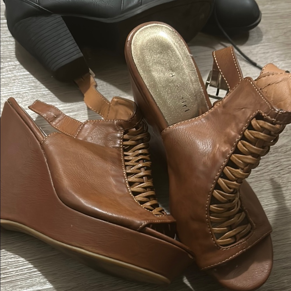 Brown Shoes size 8.5